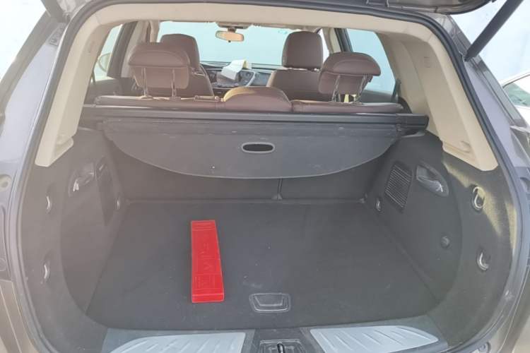 Used Buick Envision 2016 28T Four-Wheel Drive Elite Version Trunk