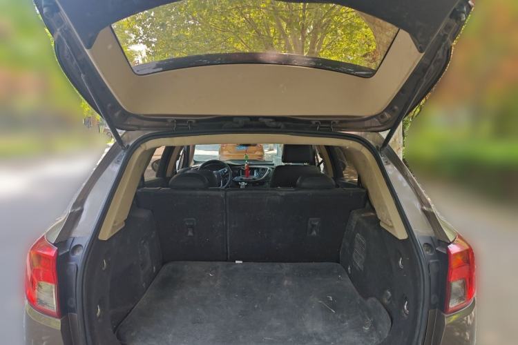 Used Buick Envision 2016 20T Two-Wheel Drive Leading Version Trunk