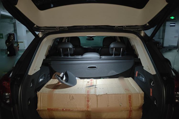 Used Buick Envision 2016 28T Four-Wheel Drive Elite Version Trunk