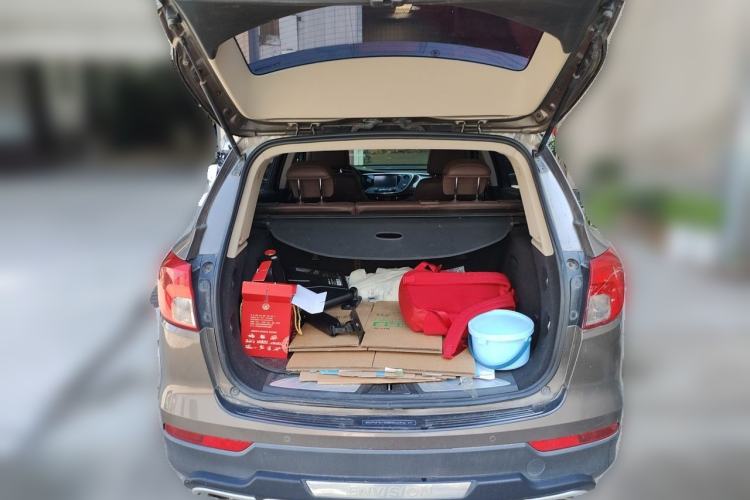 Used Buick Envision 2016 20T Two-Wheel-Drive Elite Model Trunk