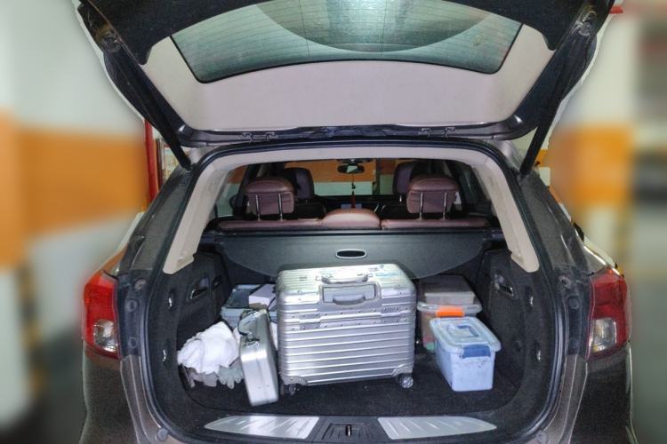 Used Buick Envision 2016 28T Four-Wheel Drive Elite Version Trunk