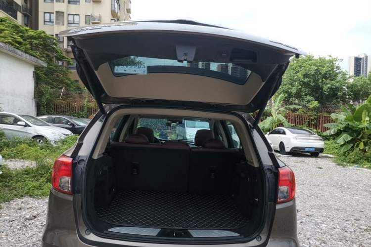 Used Buick Envision 2016 28T Four-Wheel Drive Elite Version Trunk