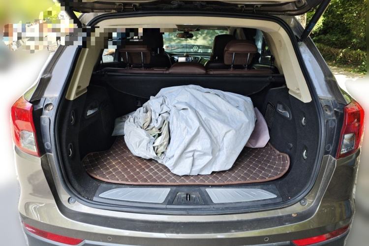 Used Buick Envision 2016 28T Four-Wheel Drive Elite Version Trunk
