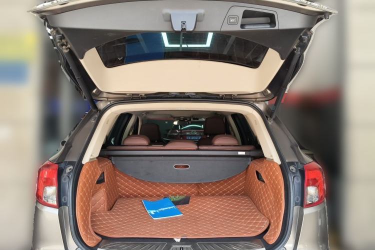Used Buick Envision 2016 28T Four-Wheel Drive Elite Version Trunk