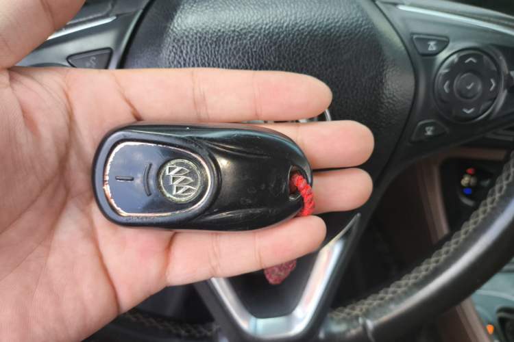 Used Buick Envision 2016 28T Four-Wheel Drive Elite Version Vehicle Key