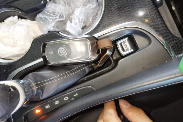 Used Buick Envision 2016 20T Two-Wheel Drive Leading Version Vehicle Key