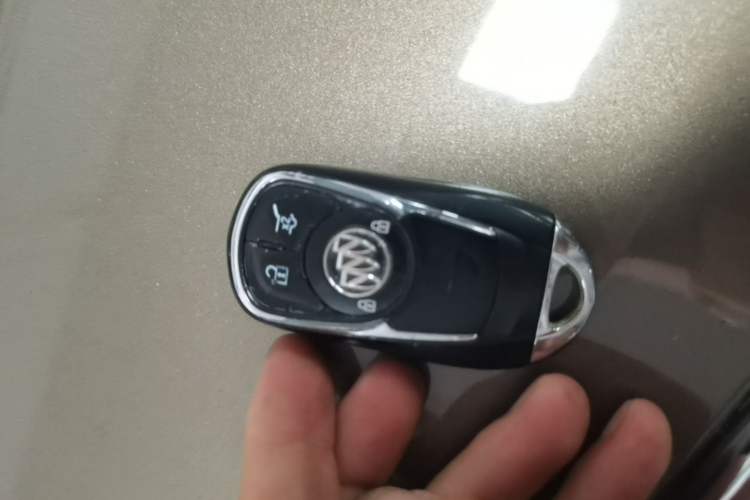 Used Buick Envision 2016 28T Four-Wheel Drive Elite Version Vehicle Key