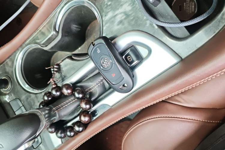 Used Buick Envision 2016 20T Two-Wheel-Drive Elite Model Vehicle Key