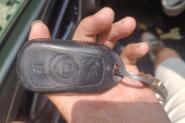 Used Buick Envision 2016 20T Two-Wheel Drive Leading Version Vehicle Key