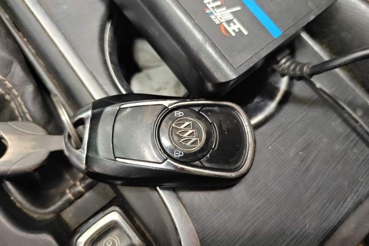 Used Buick Envision 2016 20T Two-Wheel Drive Leading Version Vehicle Key