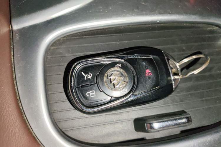 Used Buick Envision 2016 28T Four-Wheel Drive Elite Version Vehicle Key