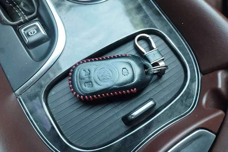 Used Buick Envision 2016 28T Four-Wheel Drive Elite Version Vehicle Key