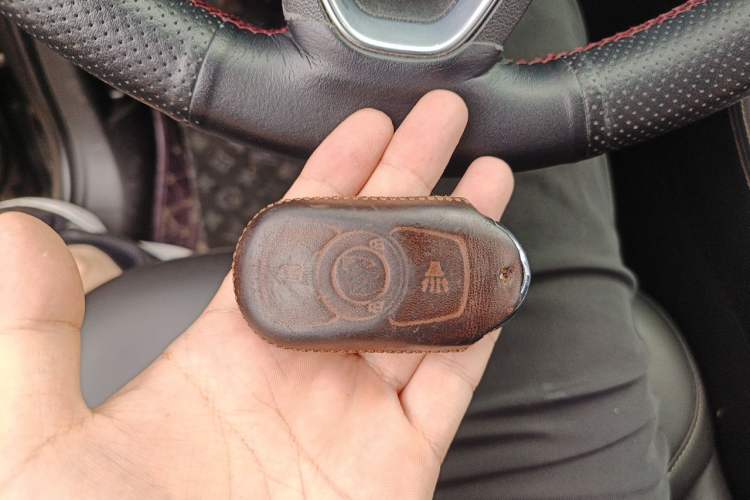 Used Buick Envision 2016 20T Two-Wheel Drive Leading Version Vehicle Key