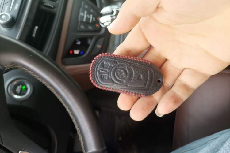 Used Buick Envision 2016 28T Four-Wheel Drive Elite Version Vehicle Key