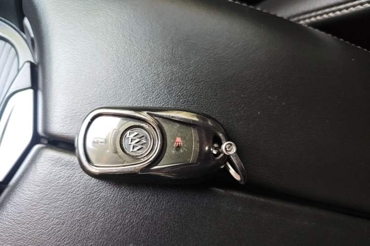 Used Buick Envision 2016 20T Two-Wheel Drive Leading Version Vehicle Key
