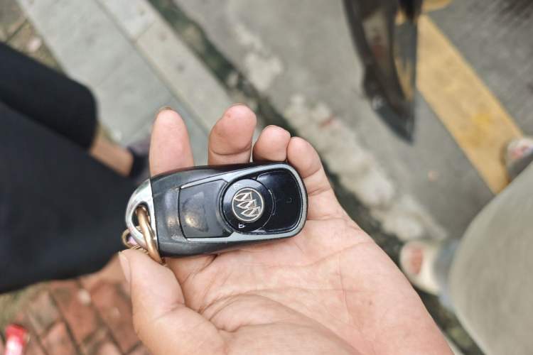 Used Buick Envision 2016 20T Two-Wheel Drive Leading Version Vehicle Key