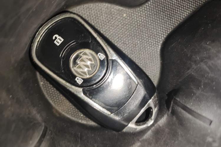 Used Buick Envision 2016 20T Two-Wheel-Drive Elite Model Vehicle Key