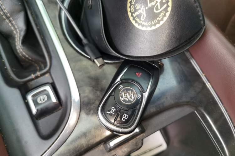 Used Buick Envision 2016 28T Four-Wheel Drive Elite Version Vehicle Key