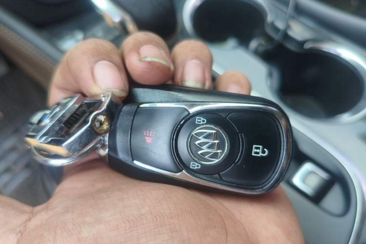 Used Buick Envision 2016 20T Two-Wheel Drive Leading Version Vehicle Key