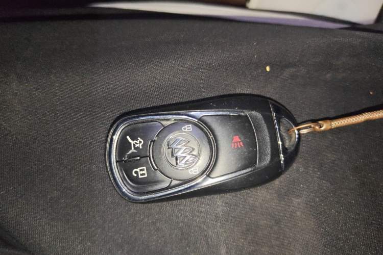 Used Buick Envision 2016 28T Four-Wheel Drive Luxury Model Vehicle Key
