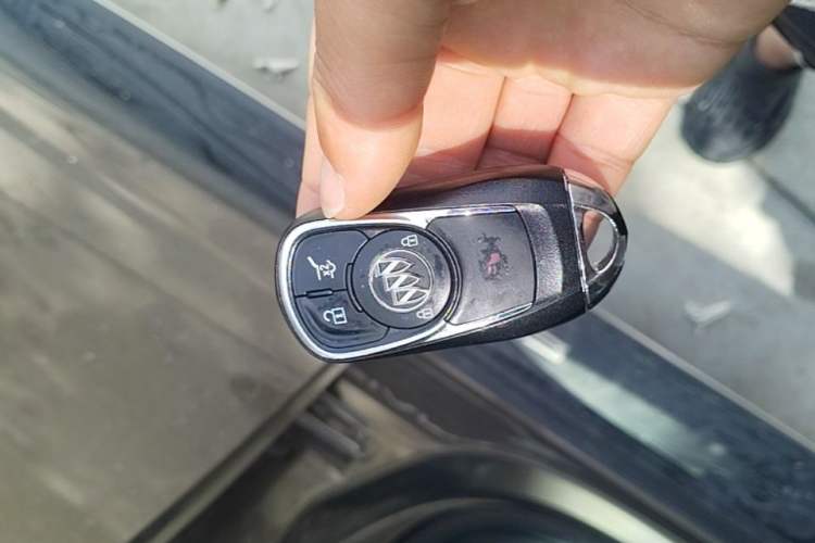 Used Buick Envision 2016 28T Four-Wheel Drive Elite Version Vehicle Key