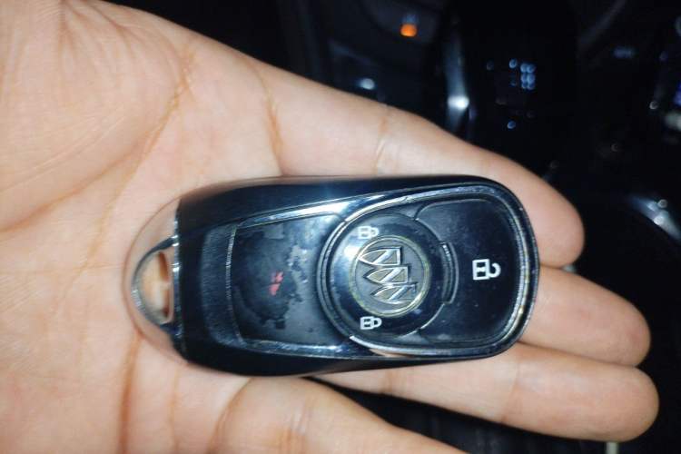 Used Buick Envision 2016 20T Two-Wheel Drive Leading Version Vehicle Key