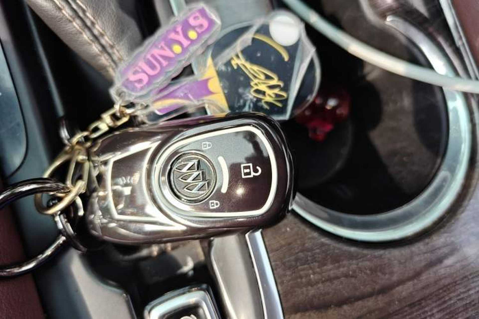Used Buick Envision 2016 20T Two-Wheel-Drive Elite Model Vehicle Key