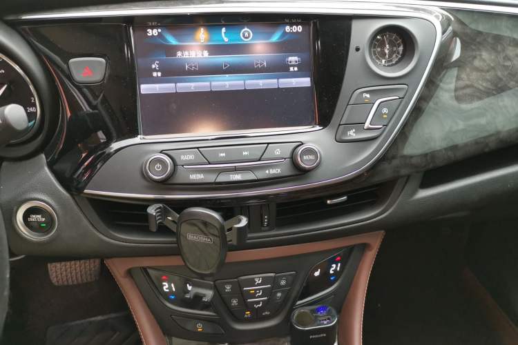 Used Buick Envision 2016 20T Four-Wheel Drive Luxury Model Audio And AC Panel