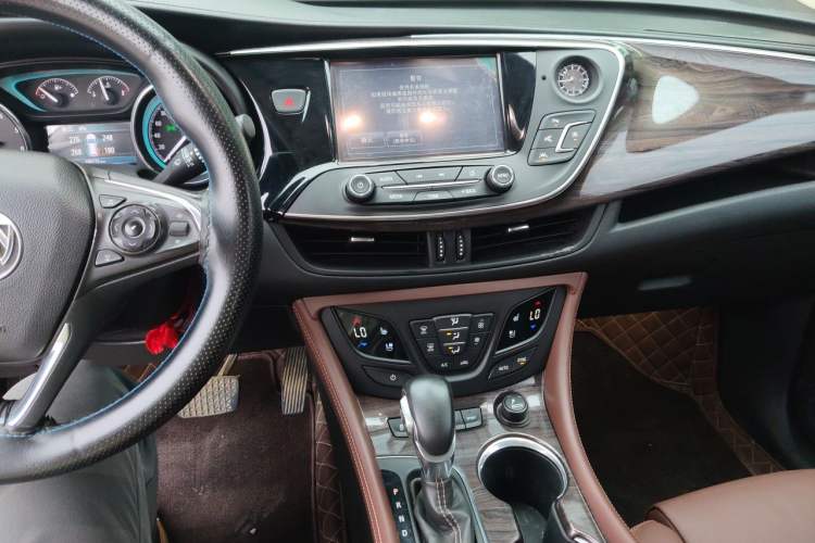Used Buick Envision 2016 28T Four-Wheel Drive Luxury Model Audio And AC Panel