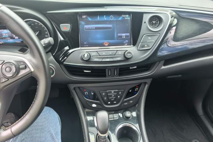 Used Buick Envision 2016 28T Four-Wheel Drive Elite Version Audio And AC Panel
