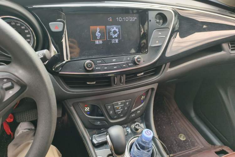 Used Buick Envision 2016 20T Two-Wheel Drive Leading Version Audio And AC Panel