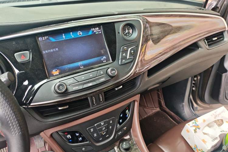 Used Buick Envision 2016 28T Four-Wheel Drive Luxury Model Audio And AC Panel