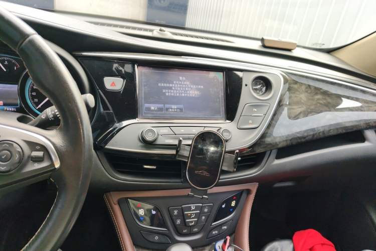 Used Buick Envision 2016 20T Two-Wheel-Drive Elite Model Audio And AC Panel