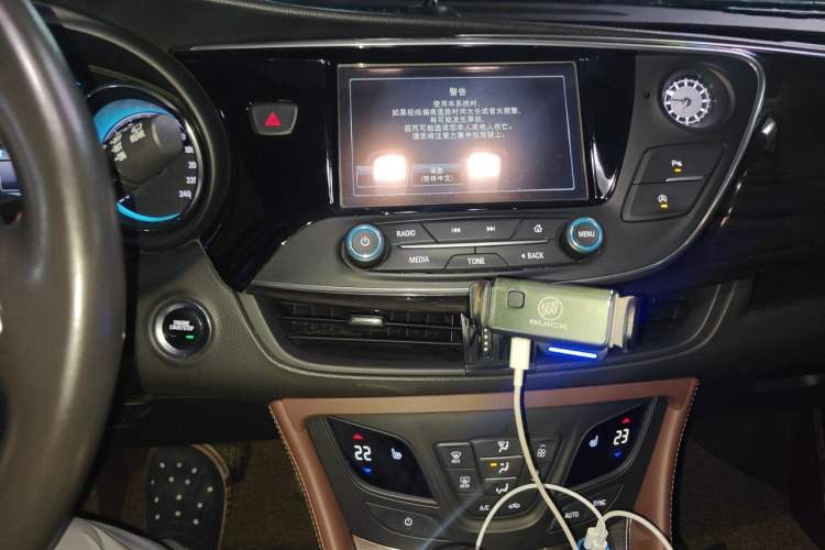 Used Buick Envision 2016 28T Four-Wheel Drive Elite Version Audio And AC Panel
