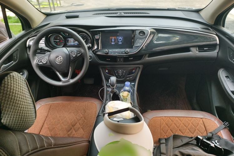 Used Buick Envision 2016 20T Two-Wheel Drive Leading Version Center Console