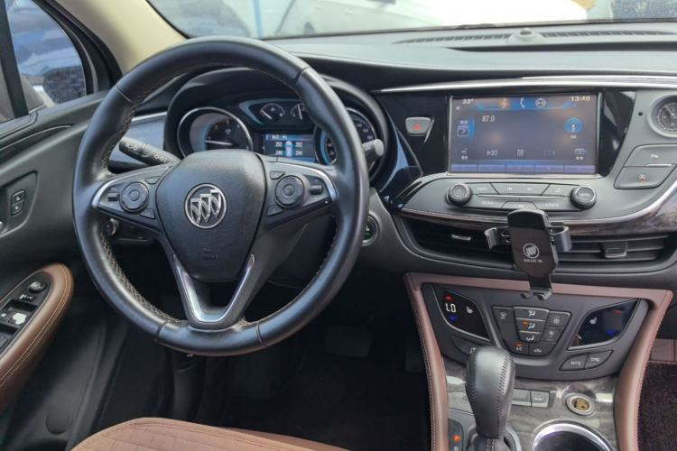 Used Buick Envision 2016 28T Four-Wheel Drive Elite Version Center Console