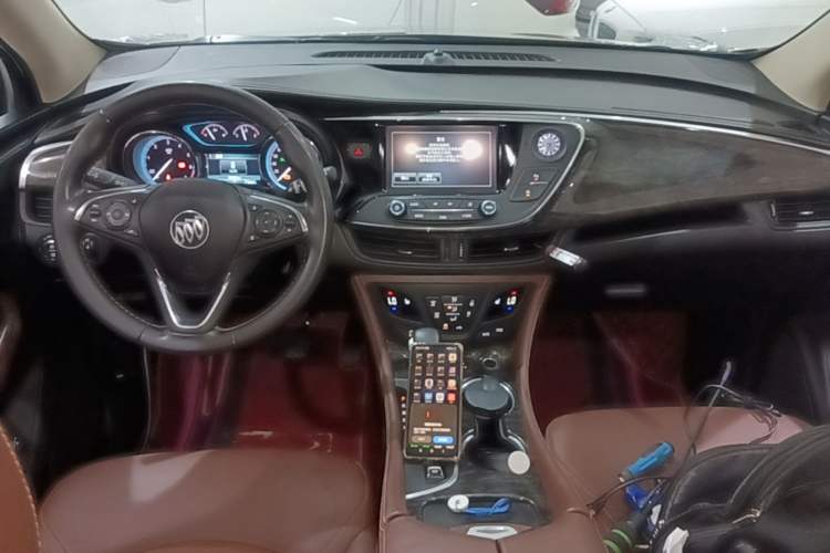 Used Buick Envision 2016 28T Four-Wheel Drive Elite Version Center Console