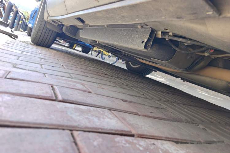 Used Buick Envision 2016 20T Two-Wheel-Drive Elite Model Chassis Front Right