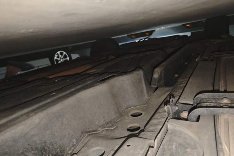 Used Buick Envision 2016 20T Two-Wheel-Drive Elite Model Chassis Rear Left