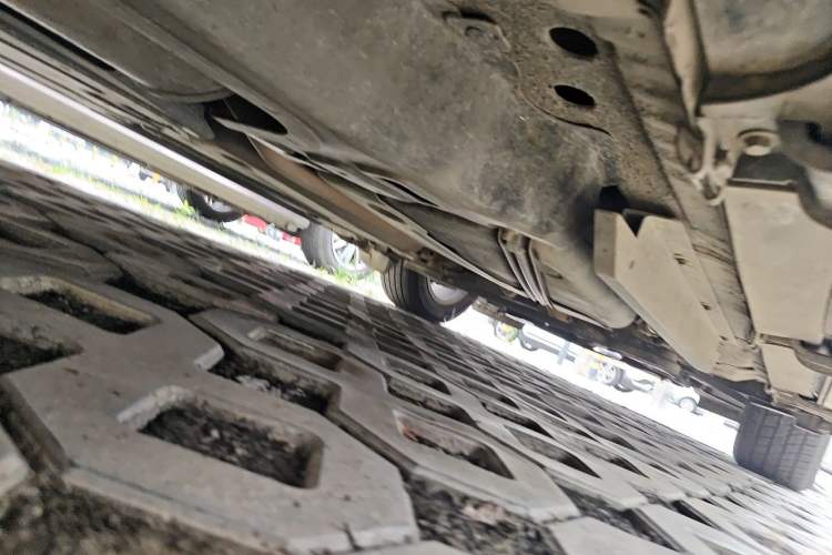 Used Buick Envision 2016 20T Two-Wheel-Drive Elite Model Chassis Rear Right
