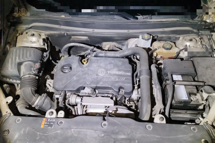 Used Buick Envision 2016 20T Two-Wheel-Drive Elite Model Engine Bay