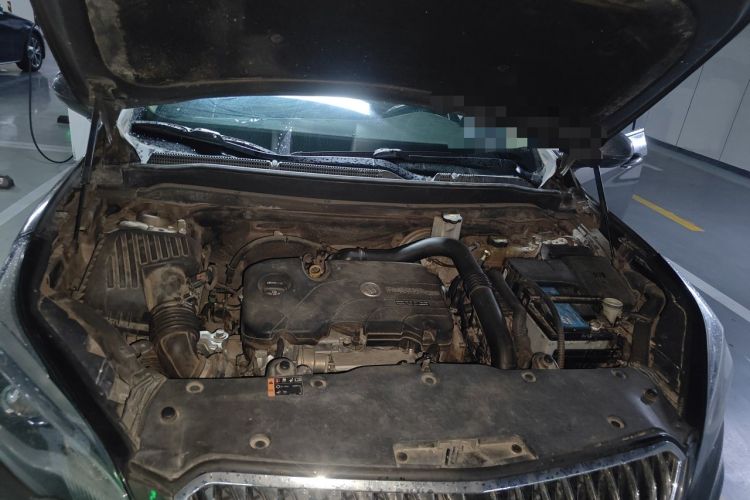 Used Buick Envision 2016 20T Two-Wheel-Drive Elite Model Engine Bay