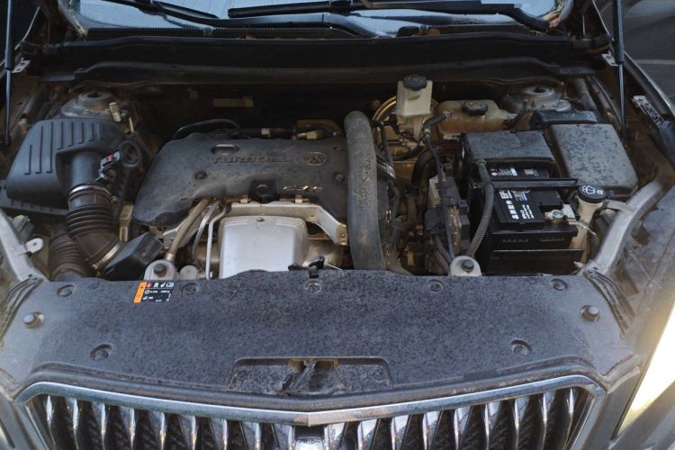 Used Buick Envision 2016 28T Four-Wheel Drive Elite Version Engine Bay