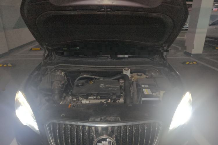 Used Buick Envision 2016 20T Two-Wheel Drive Leading Version Engine Bay