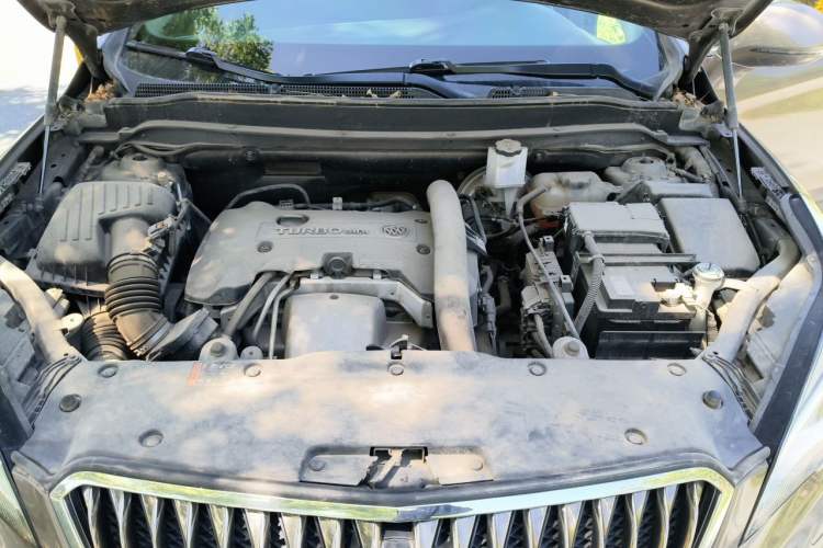 Used Buick Envision 2016 28T Four-Wheel Drive Luxury Model Engine Bay