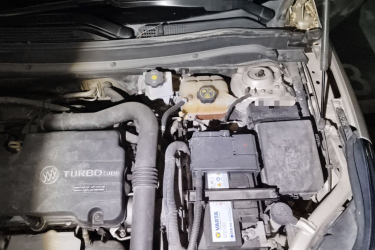 Used Buick Envision 2016 20T Two-Wheel-Drive Elite Model Engine Bay Left