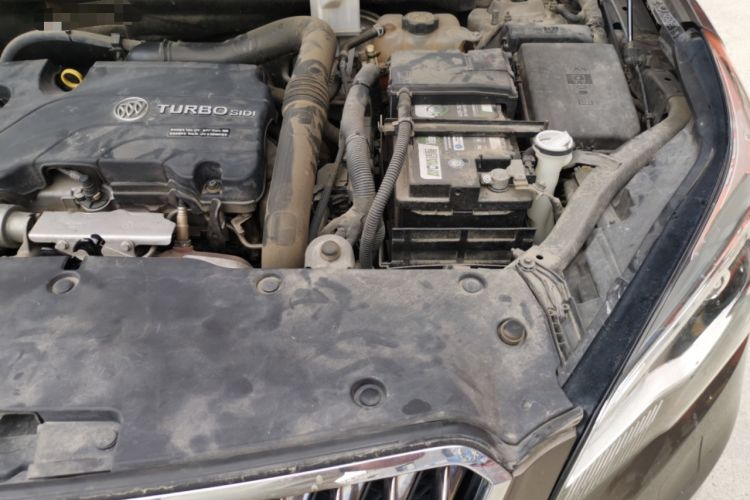 Used Buick Envision 2016 20T Four-Wheel Drive Luxury Model Engine Bay Left