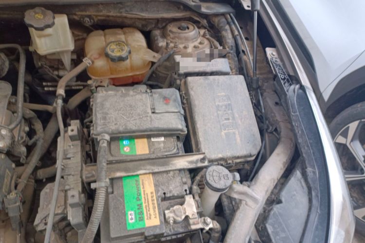 Used Buick Envision 2016 28T Four-Wheel Drive Elite Version Engine Bay Left