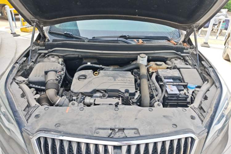 Used Buick Envision 2016 20T Two-Wheel-Drive Elite Model Engine Bay