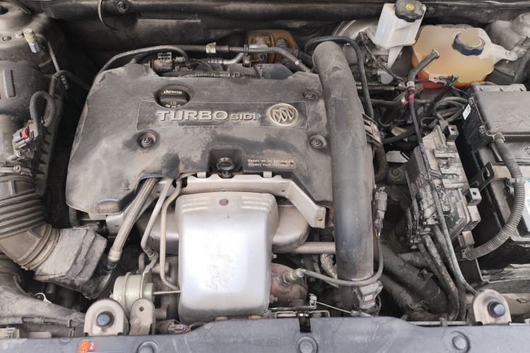 Used Buick Envision 2016 28T Four-Wheel Drive Elite Version Engine Bay